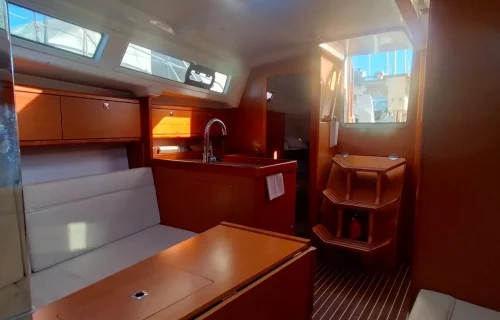 Bavaria 34 alquiler velero altea, alquiler velero benidorm, alquiler velero calpe